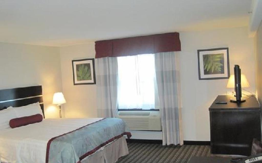 Hotel Super 8 By Wyndham Saskatoon Near Downtown Exterior foto